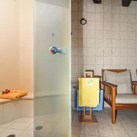 Samonas - Faskomilia Nyaraló Hriszí Aktí Haniá