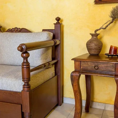 Samonas - Faskomilia * Hriszí Aktí Haniá