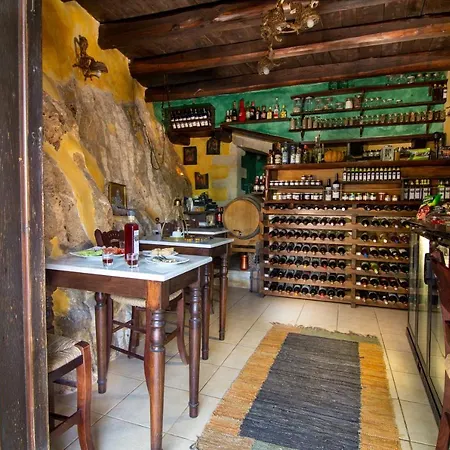 Samonas - Faskomilia Hriszí Aktí Haniá