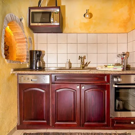 Samonas - Faskomilia *